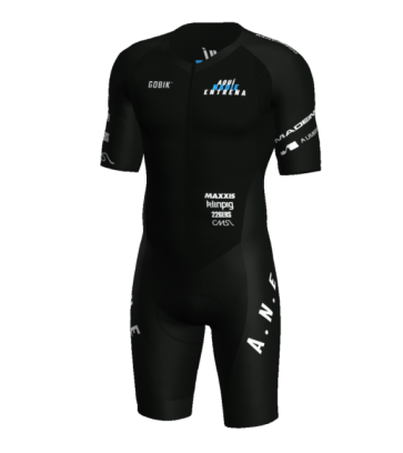 tritraje AERO endurance